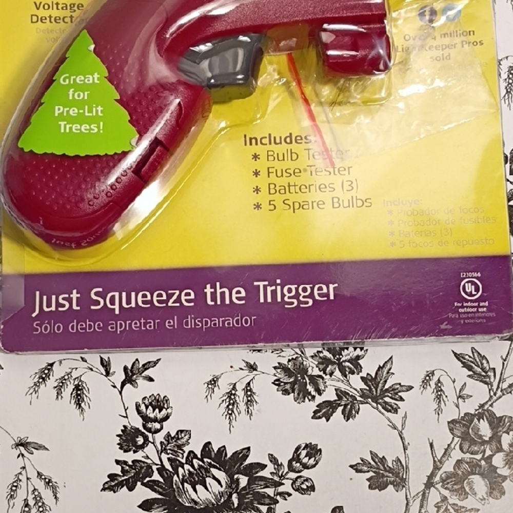 Red Holiday String‎ Light Repair Tool - Picture 4 of 7
